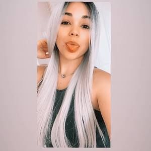 Meet your Posher, Natalie